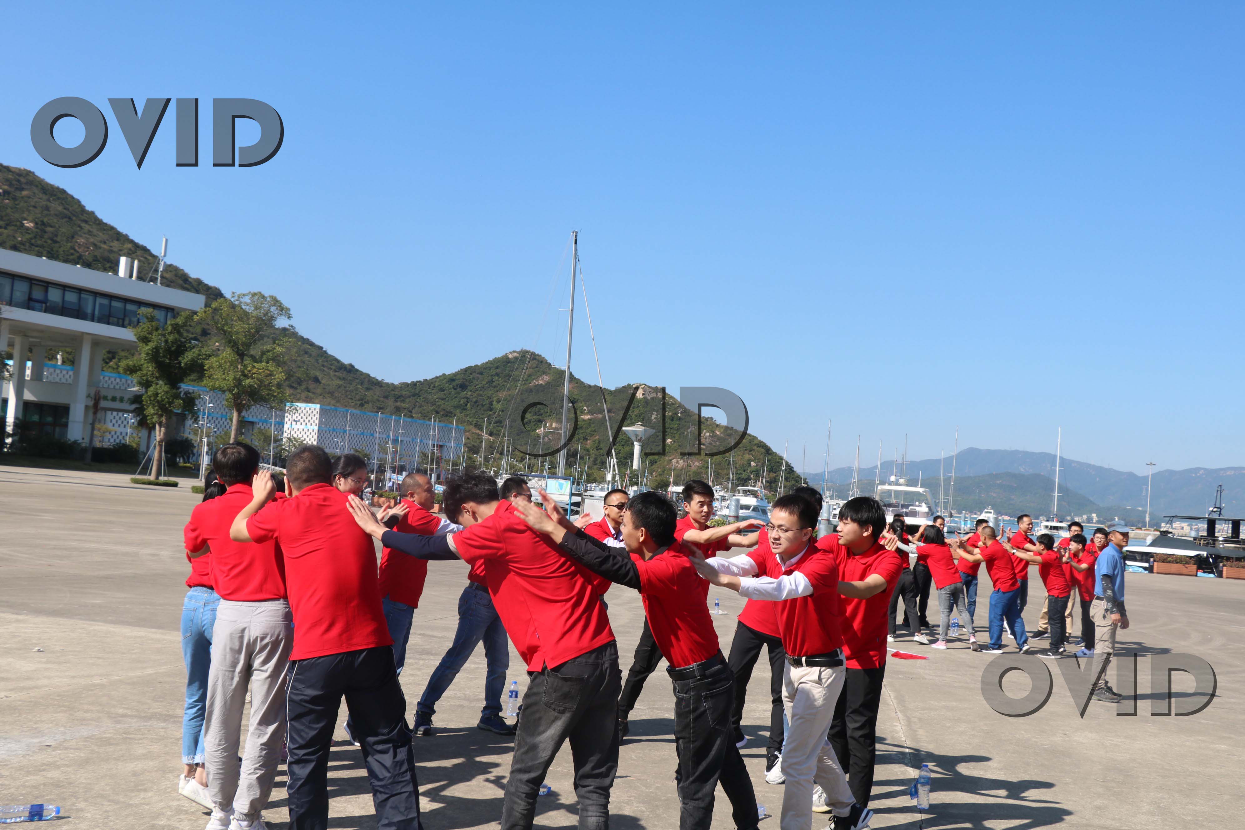 公司员工集体出游